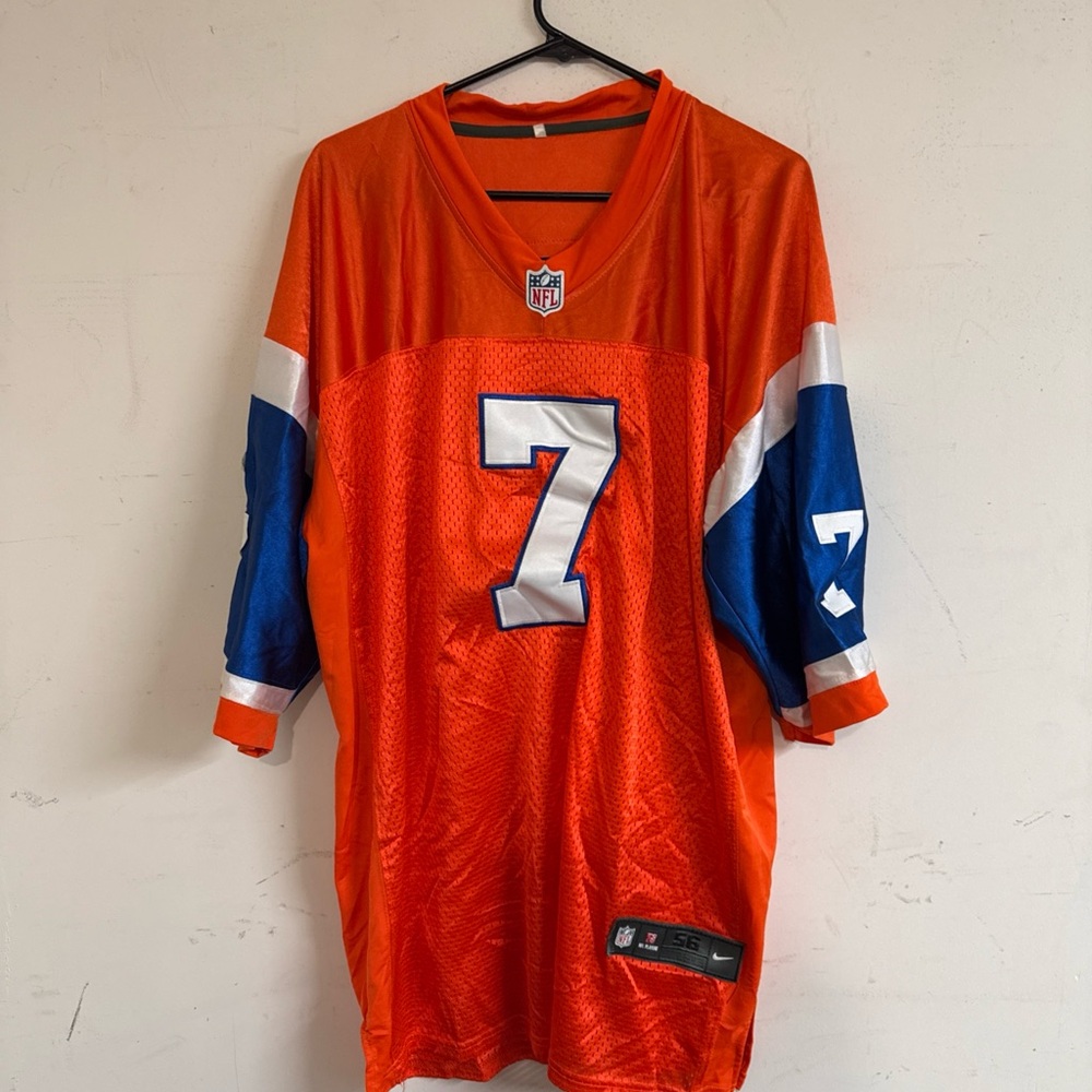 Nike NFL Denver Broncos John Elway #7 Jersey Orange Size 56 On Field Stitched